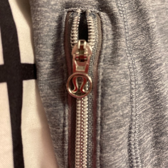 Lululemon Long Sleeve Runners Swifty - Picture 5 of 6